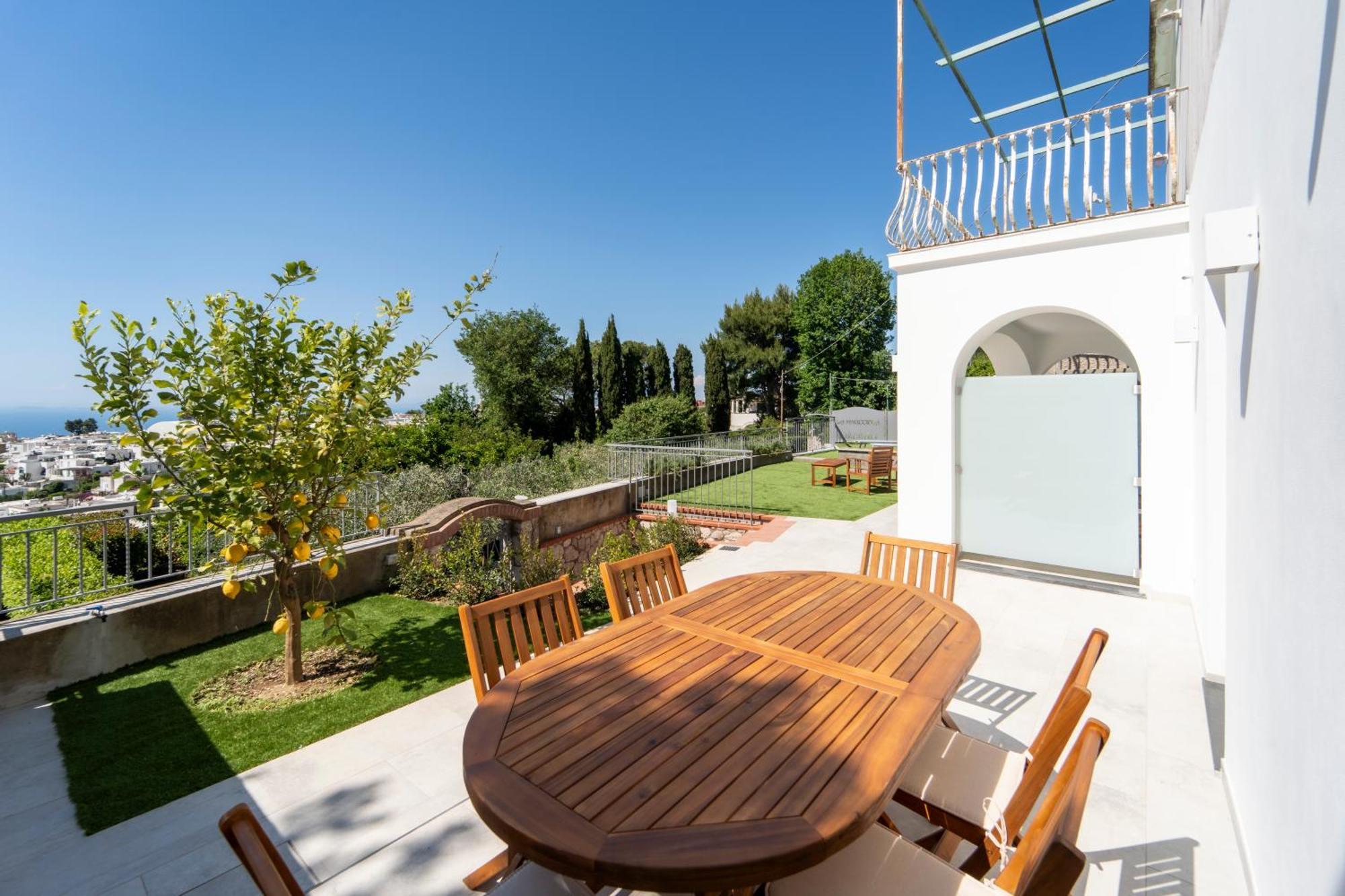 La Minucciola Capri Bed & Breakfast Anacapri  Exterior photo